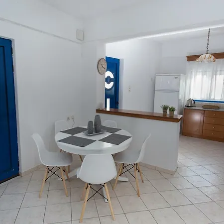 Kostos' Summer House Holiday home Kostos