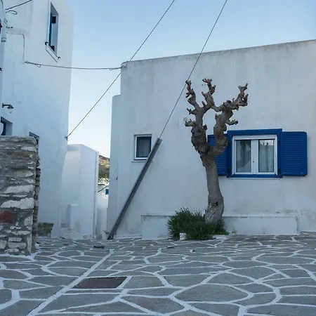 Kostos' Summer House